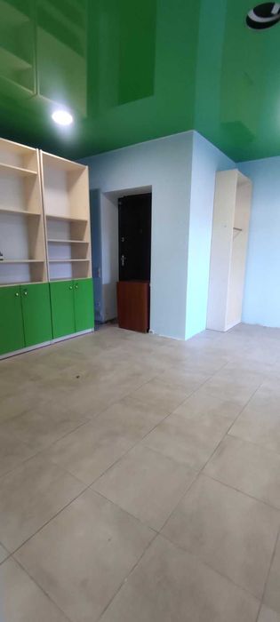 Приміщення з ремонтом на оренду