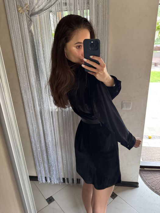 Оксамитова сукня ZARA