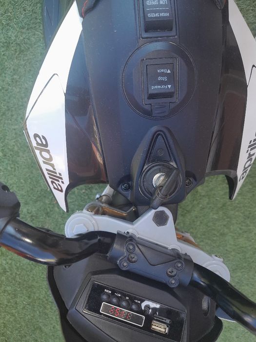 Aprilia Dorsoduro bateria 12v