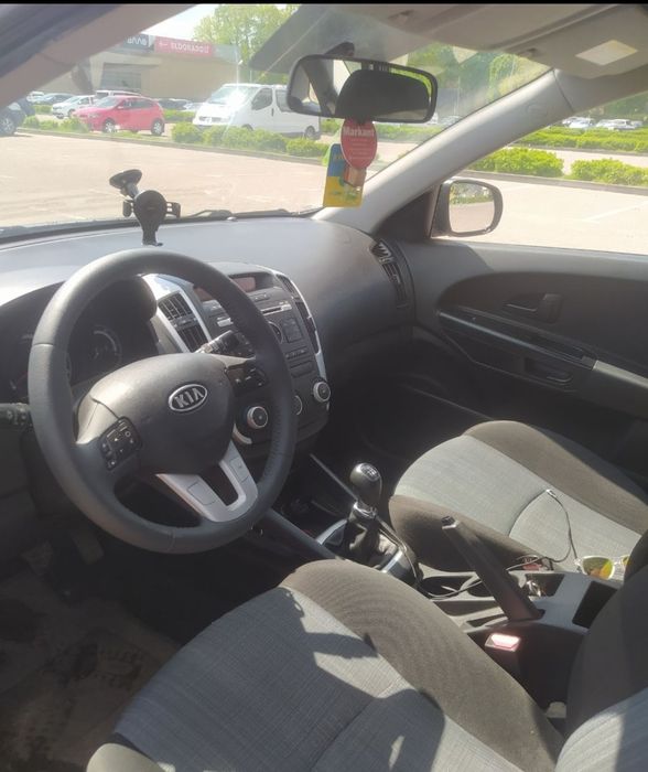 Kia Ceed. 1.6 Дизель, 2009 року