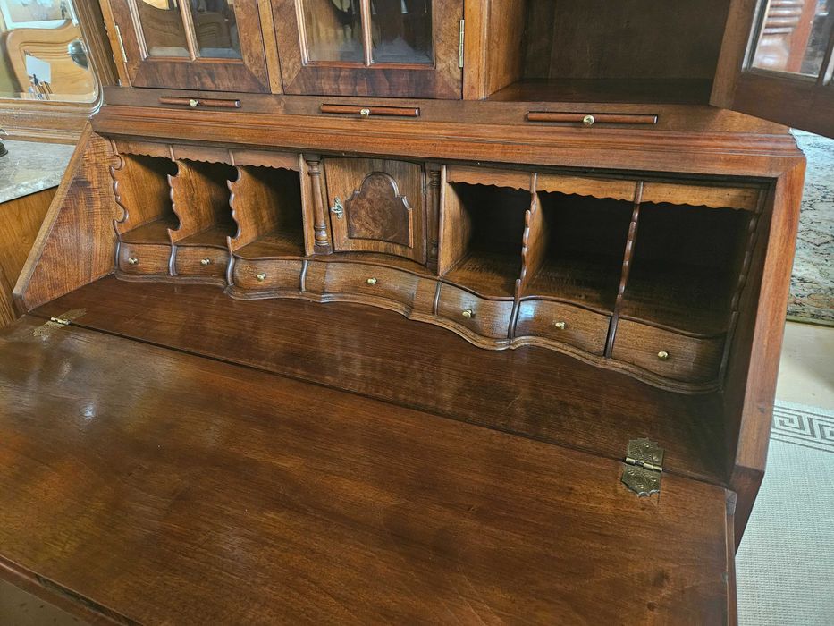 Lindíssima Papeleira - Bom estado geral