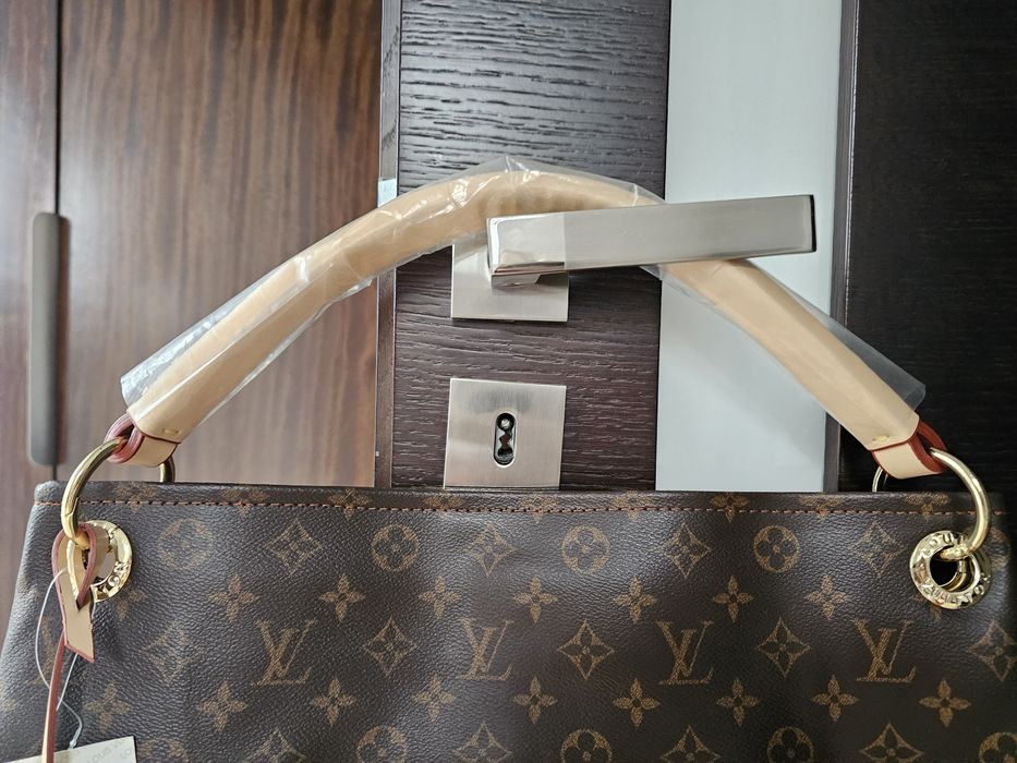 Torebka mieszcząca A4 jak Louis Vuitton
