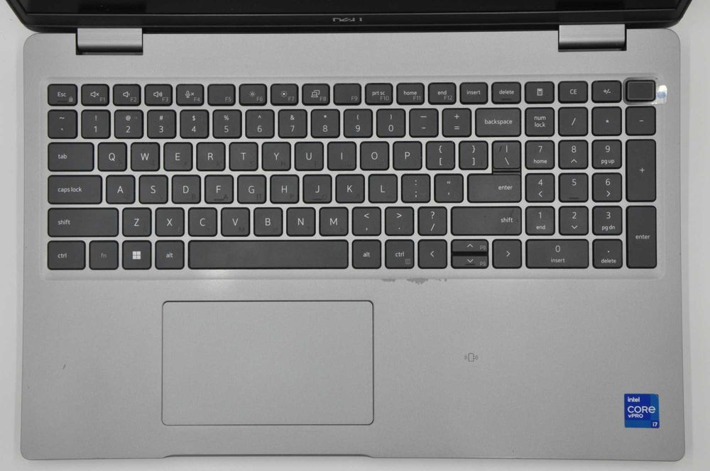 Dell Latitude 5520 i7-1185G7 32GB RAM 256GB SSD FHD