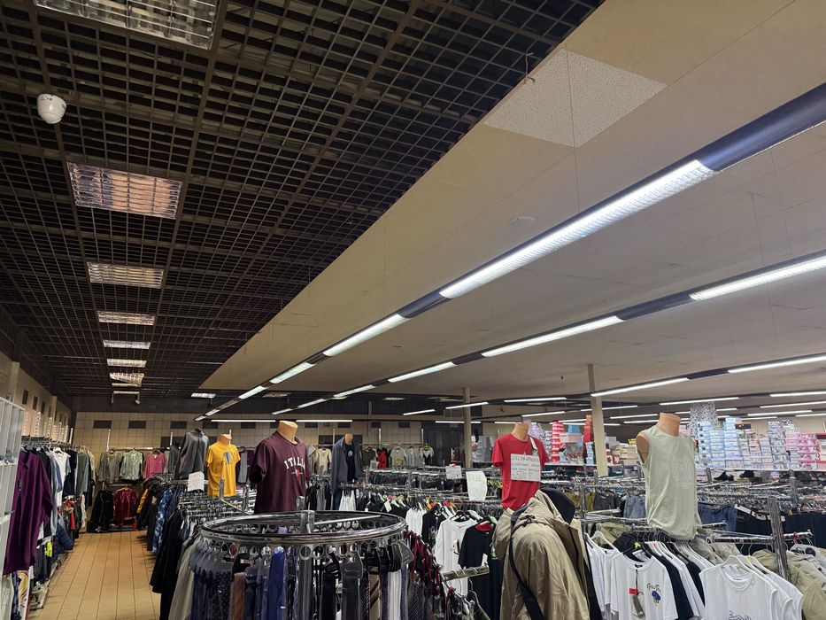 Lokal handlowy 1200 m² przy Lidlu – wynajem