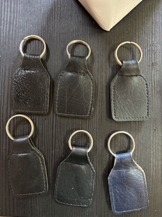 Conjunto de porta-chaves diversos