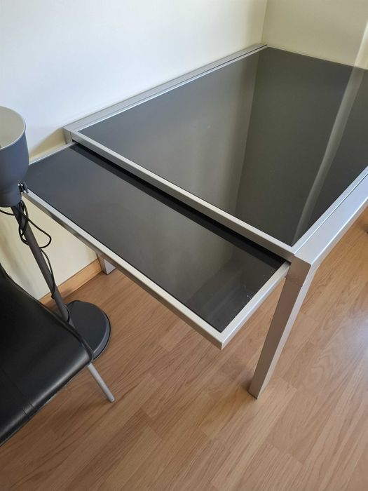 Mesa de cozinha extensível e 6 cadeiras