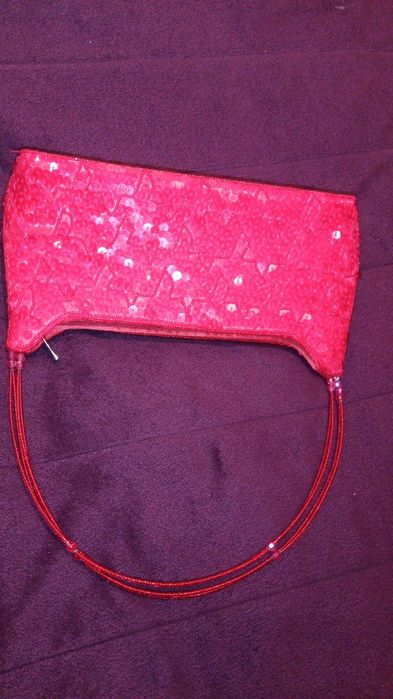 Torebka imprezowa czerwona śliczna mała czerwona