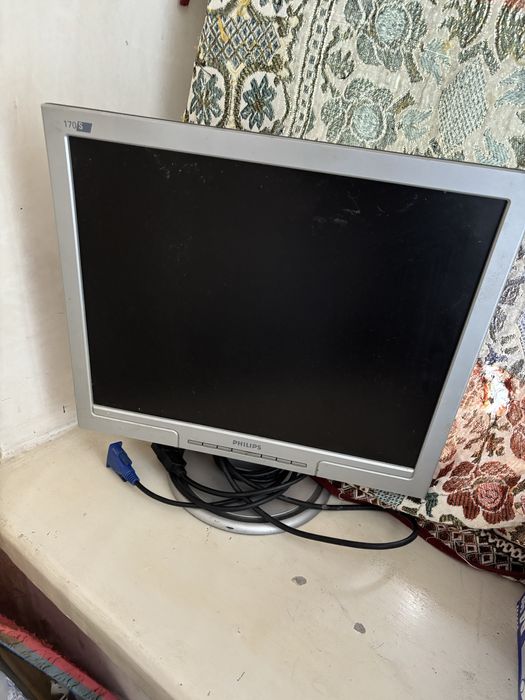 Монітор робочий можливий торг