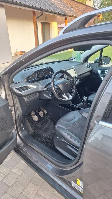 Peugeot 2008 benzyna Led