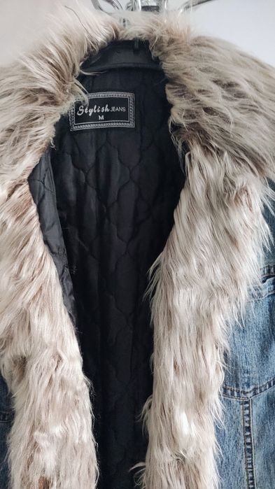 Płaszcz zimowy z futerkiem