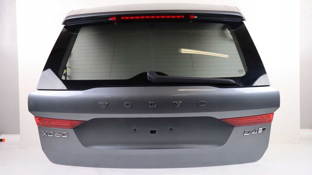 VOLVO XC60 II Кришка багажника