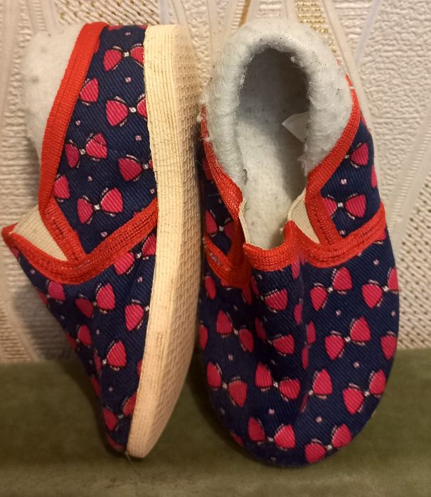 Безкоштовно тапочки