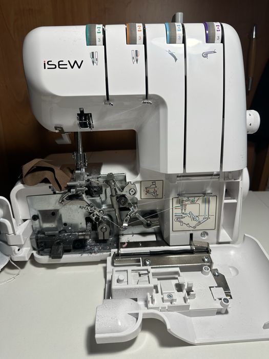 Оверлок Isew pro1500