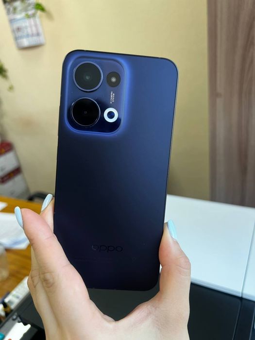 Продам телефон в ідеальному стані OPPO  RENO 13 5G