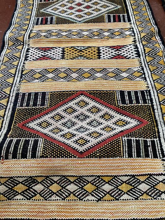 2 tapetes quilim berbere Marrocos