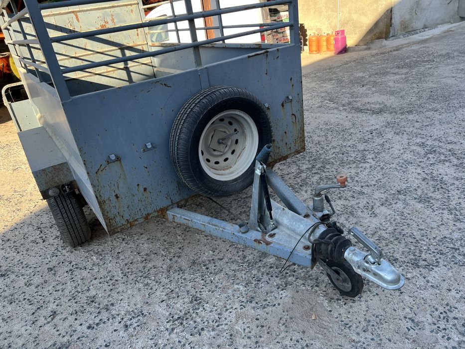 Atrelado 2 eixos para automóvel