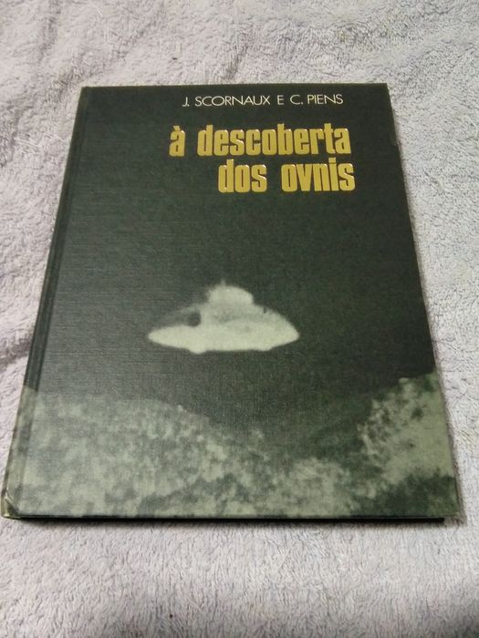 Discovering UFOs