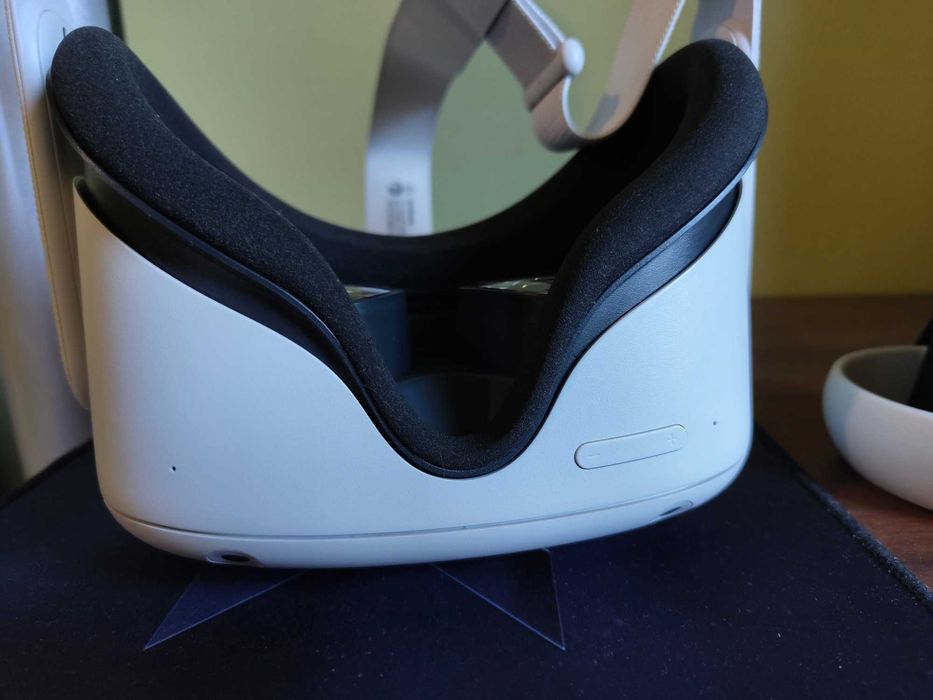 oculus quest 2 64gb - Купити електроніку - Ціни на OLX.ua