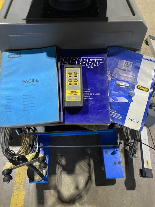 Maquina de alinhar direções (Facile)