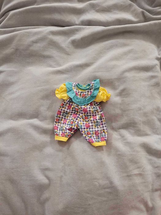 Ubranko dla lalki bobasa 23-26cm pajacyk kwiaty