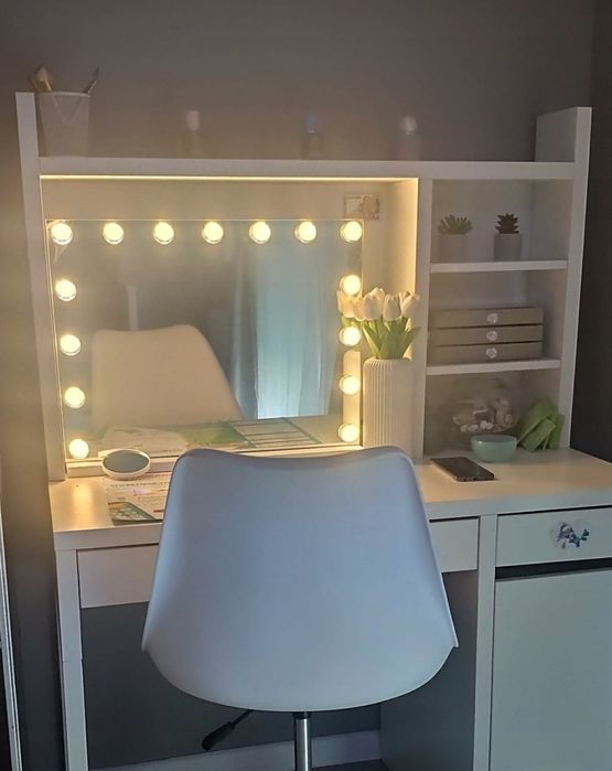 Nowe DUŻE lustro kosmetyczne do makijażu toaletka PODŚWIETLANE LED
