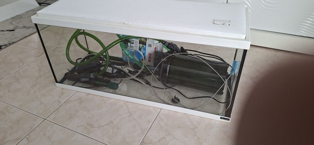 aquario mais acessórios