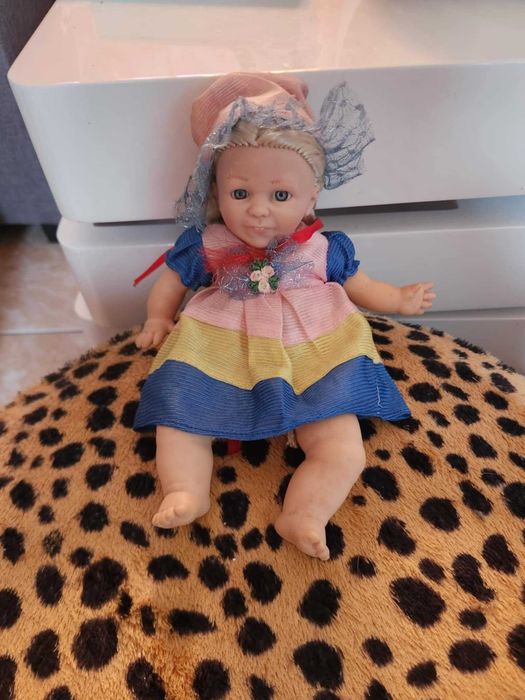 Boneca típica dos Países Baixos anos 90