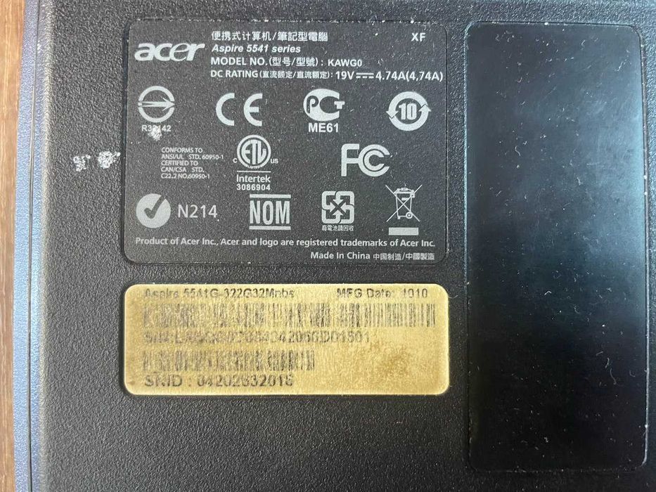 Ноутбуки, запчастини. Є 10 різних моделей, на розбор.