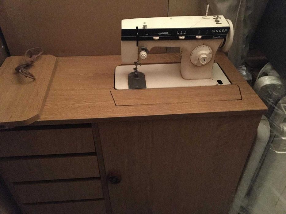 Máquina de costura