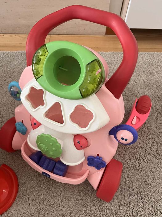 Mesa e Andarinho da Chicco