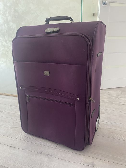 Валіза велика 70 см