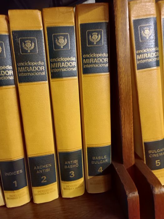 Enciclopédia Mirador Internacional