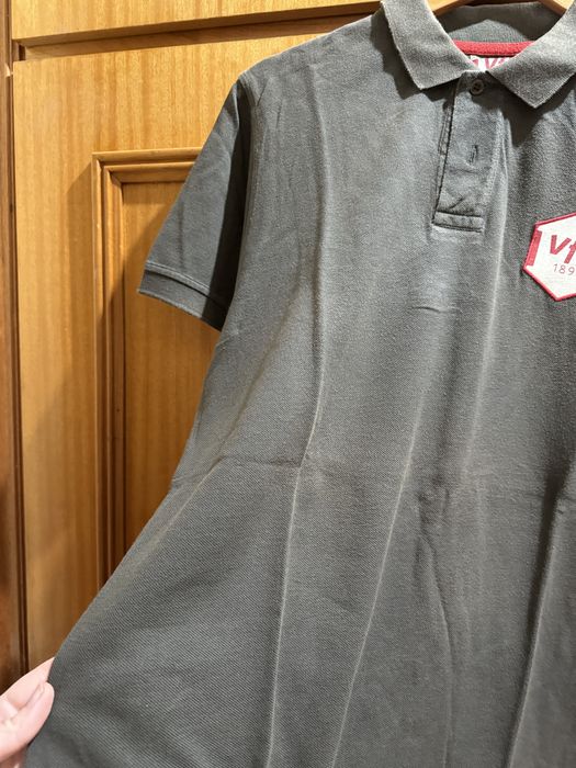 Polo de manga curta