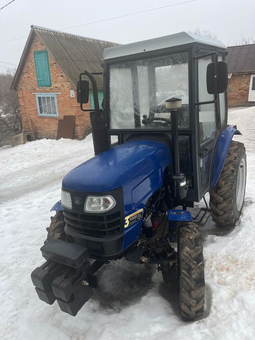 ДТЗ 5354 HPX з кабіною