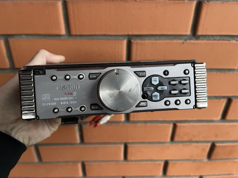 Clarion dxz938r hi end pioneer alpine