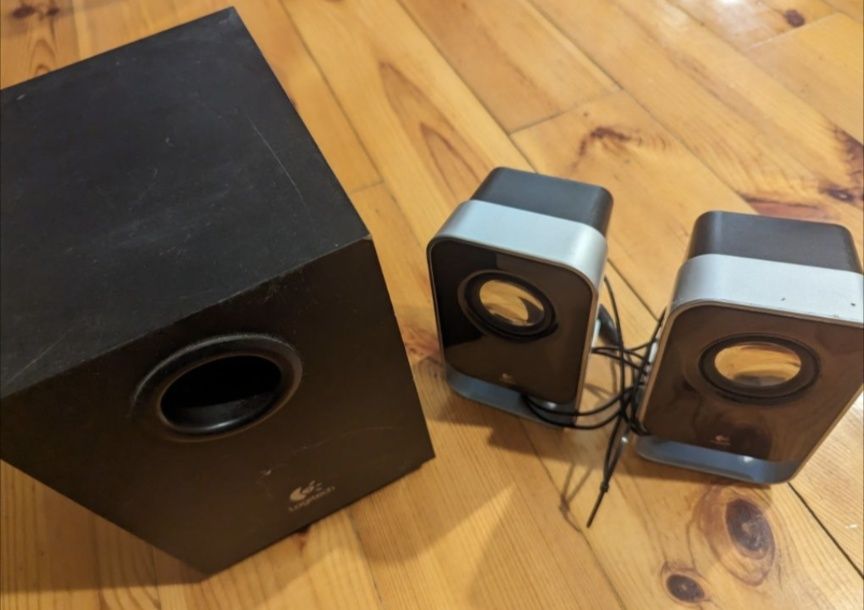 Subufer i głośniki