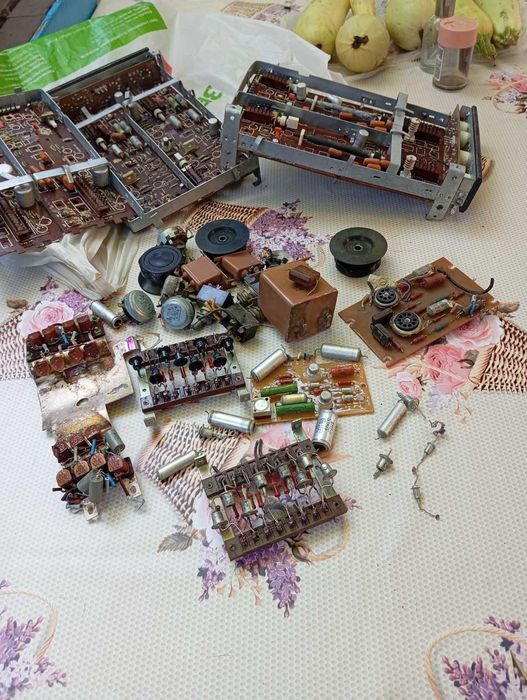 Скупка радиодеталей,плат ,