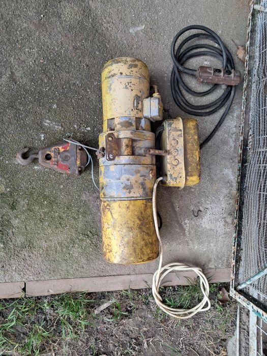 Електричний тельфер / електрична таль на 250кг