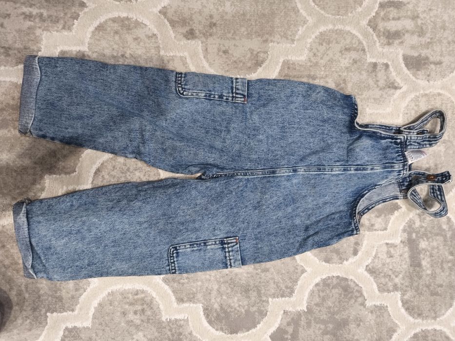 Джинсовий комбінезон