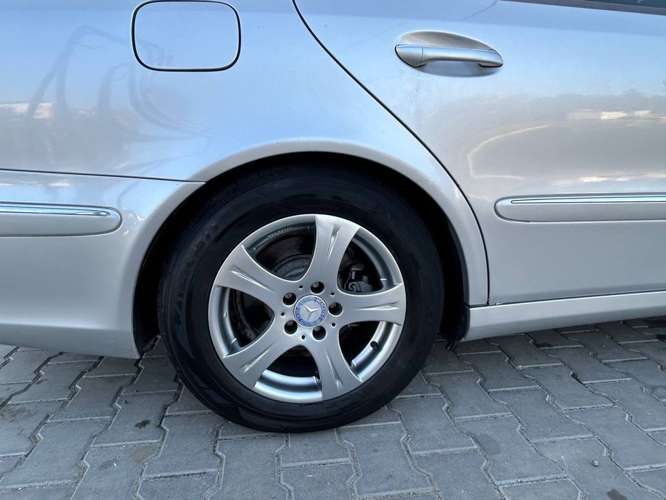 Продам  власне авто Mersedes E211 2003р. 2.2 дизель