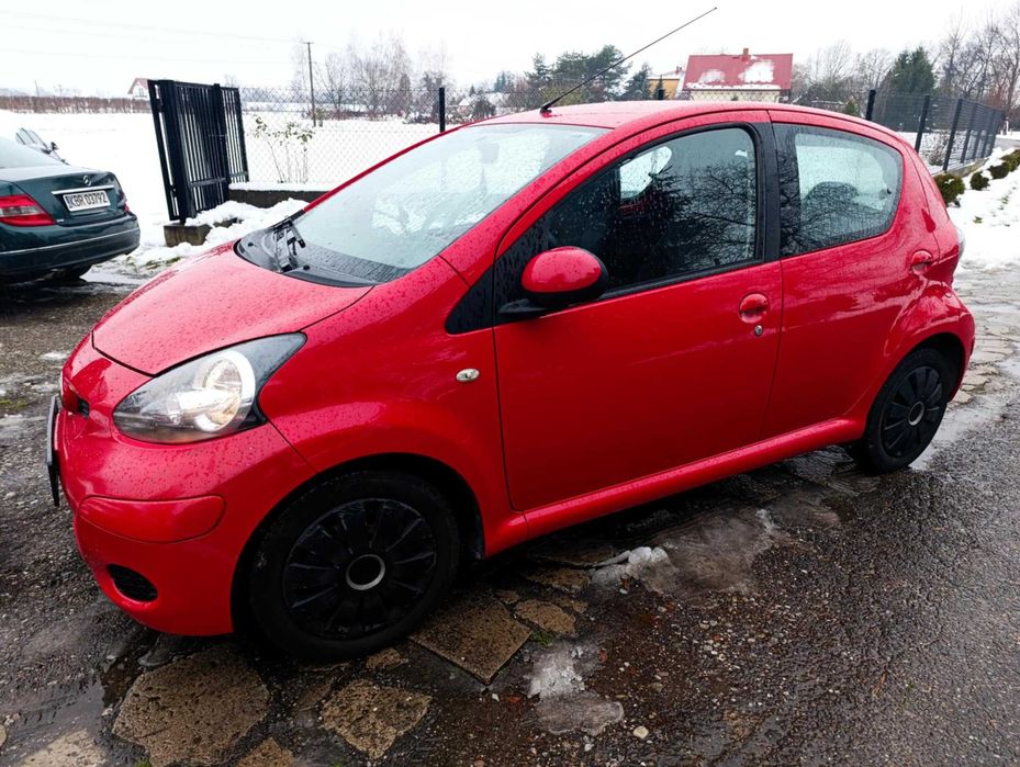Toyota Aygo niski przebieg KLIMA