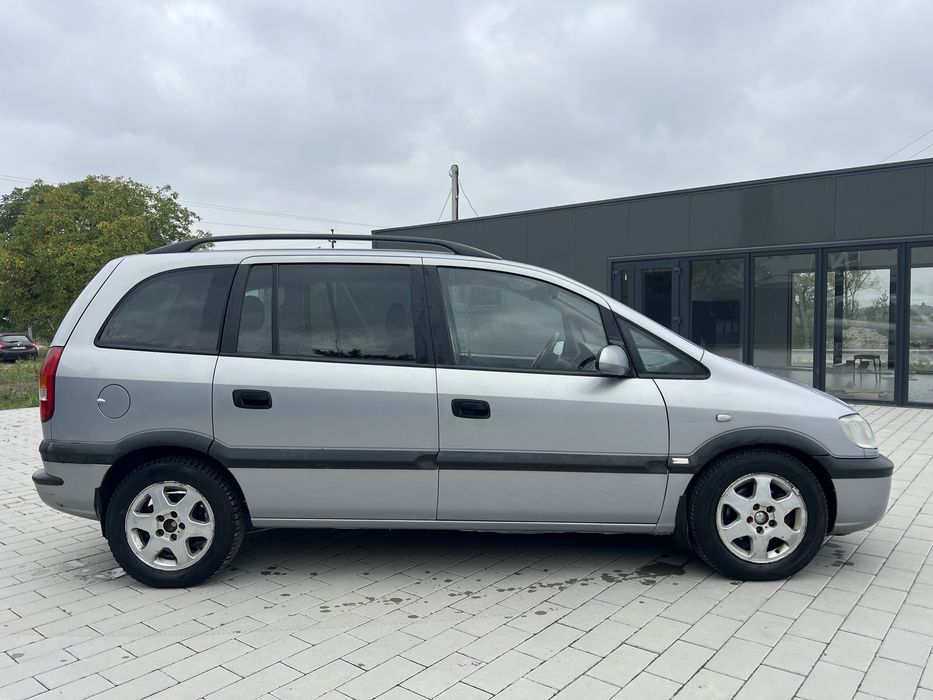 Opel Zafira 2.0 TDI 2001 p Мінівен !