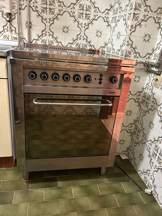 Fogão Tróia inox 5 bocas