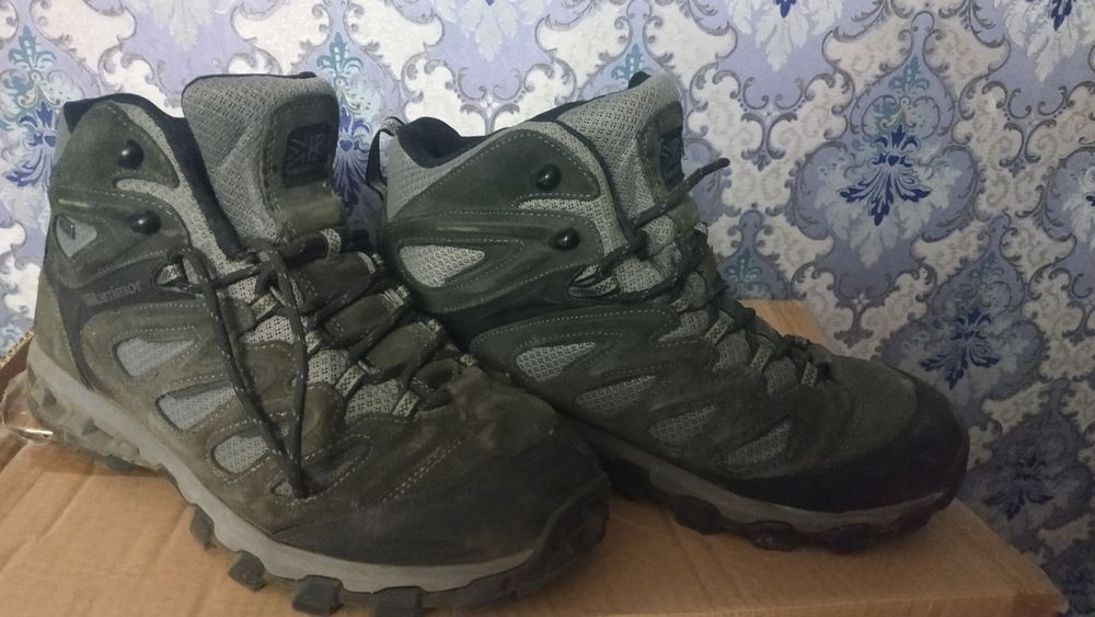 Продам трекінгові ботінки фірма Karrimor