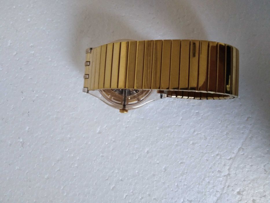 Relógio de pulso Swiss Swatch Dazzling Light SUOK702B