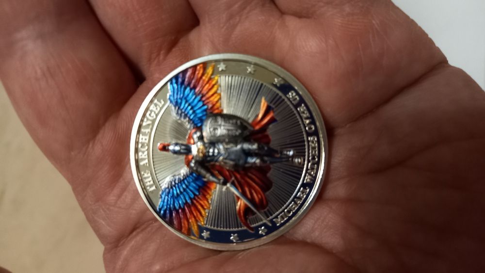 Монета Архангел Міхаїл