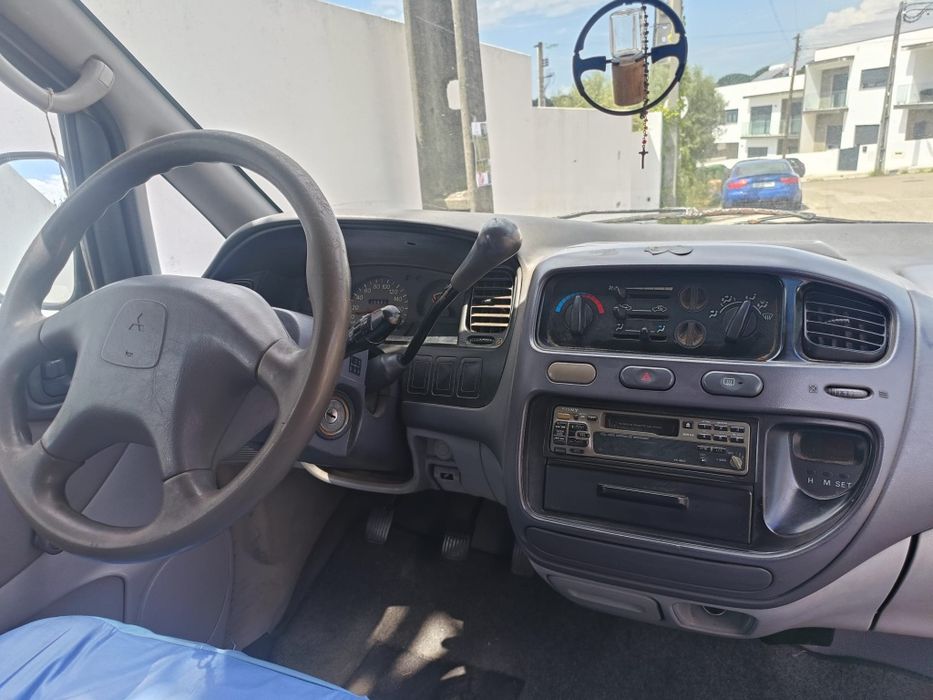 Vendo Mitsubishi L400
