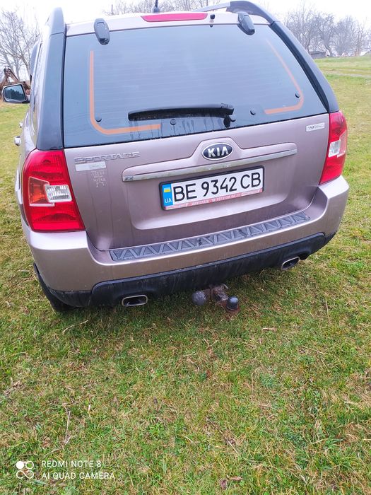 Продам   машинку  в хорошому стані