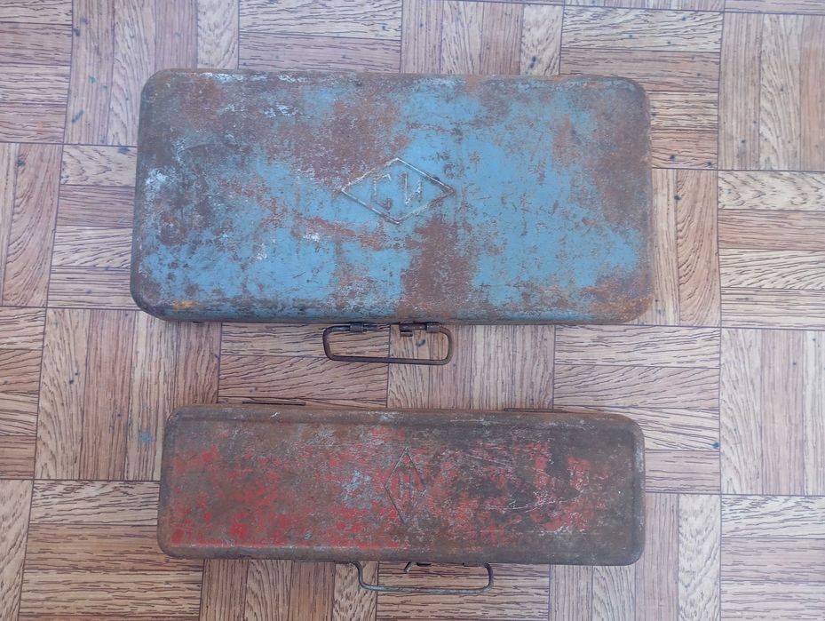 Ящик от инструмента