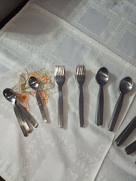 Conjunto de talheres em inox